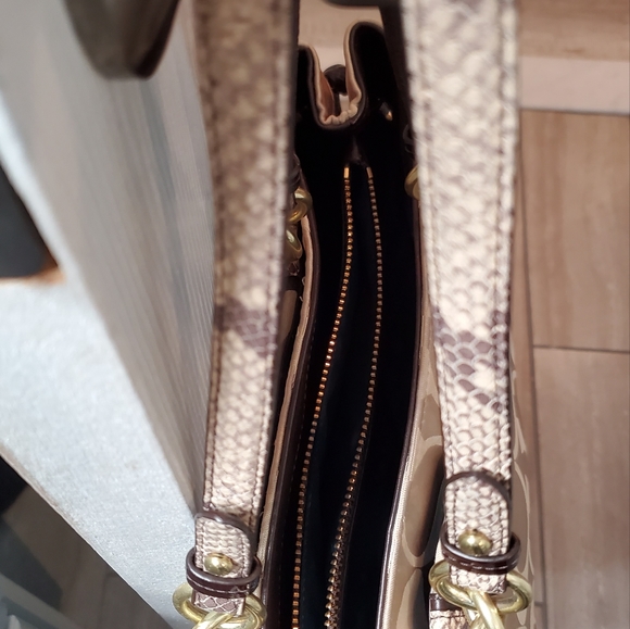 Purse - Picture 5 of 5